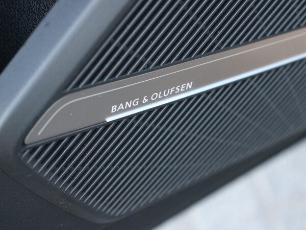 Bang & Olufsen 3D soundsystem