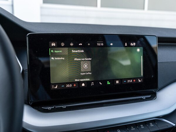 Apple Carplay/Android Auto