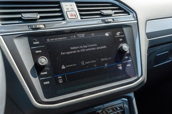 Apple Carplay/Android Auto