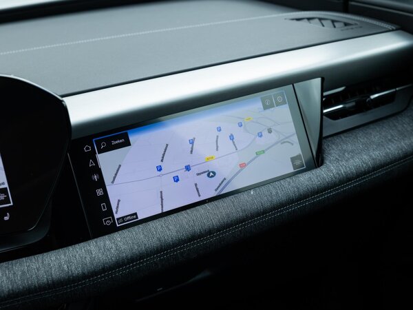 multimedia scherm passagier
