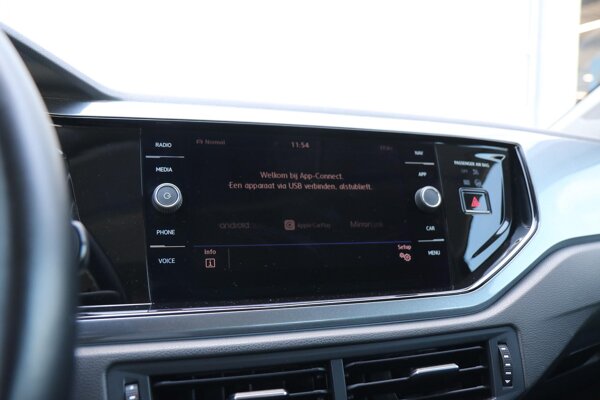 Apple Carplay/Android Auto