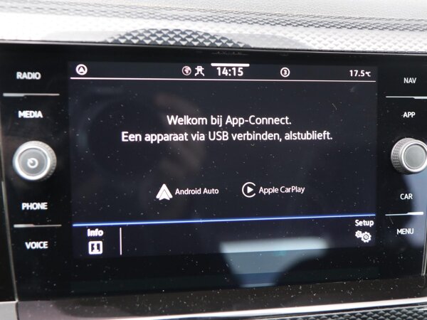 Apple Carplay/Android Auto