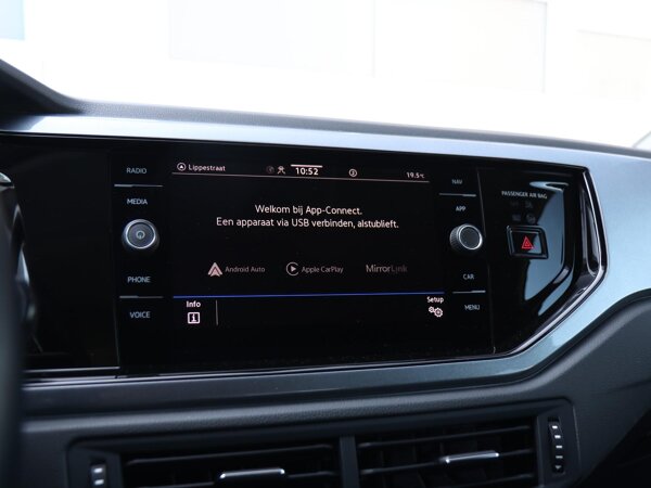 Apple Carplay/Android Auto