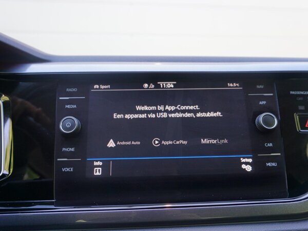 Apple Carplay/Android Auto