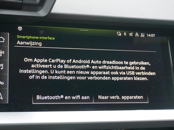 Apple Carplay/Android Auto