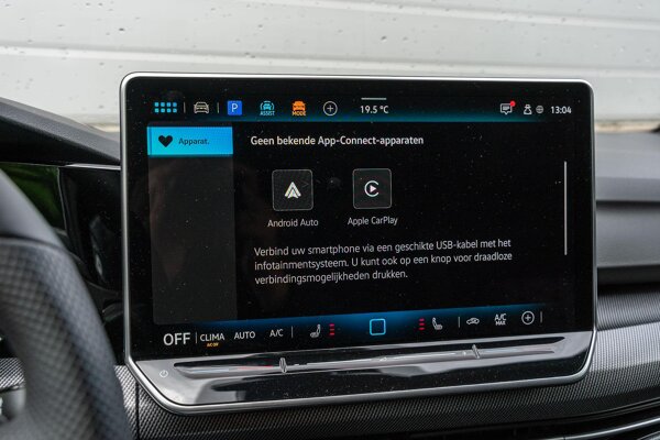 Apple Carplay/Android Auto