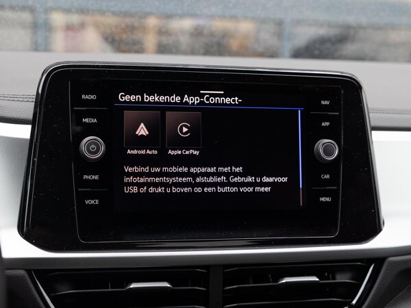 Apple Carplay/Android Auto