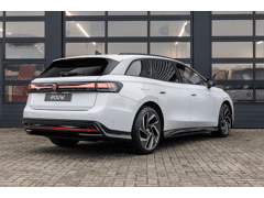 Volkswagen ID.7 Tourer Pro Business 286pk 77 kWh - Afbeelding 2