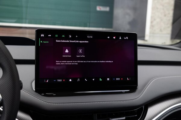 Apple Carplay/Android Auto