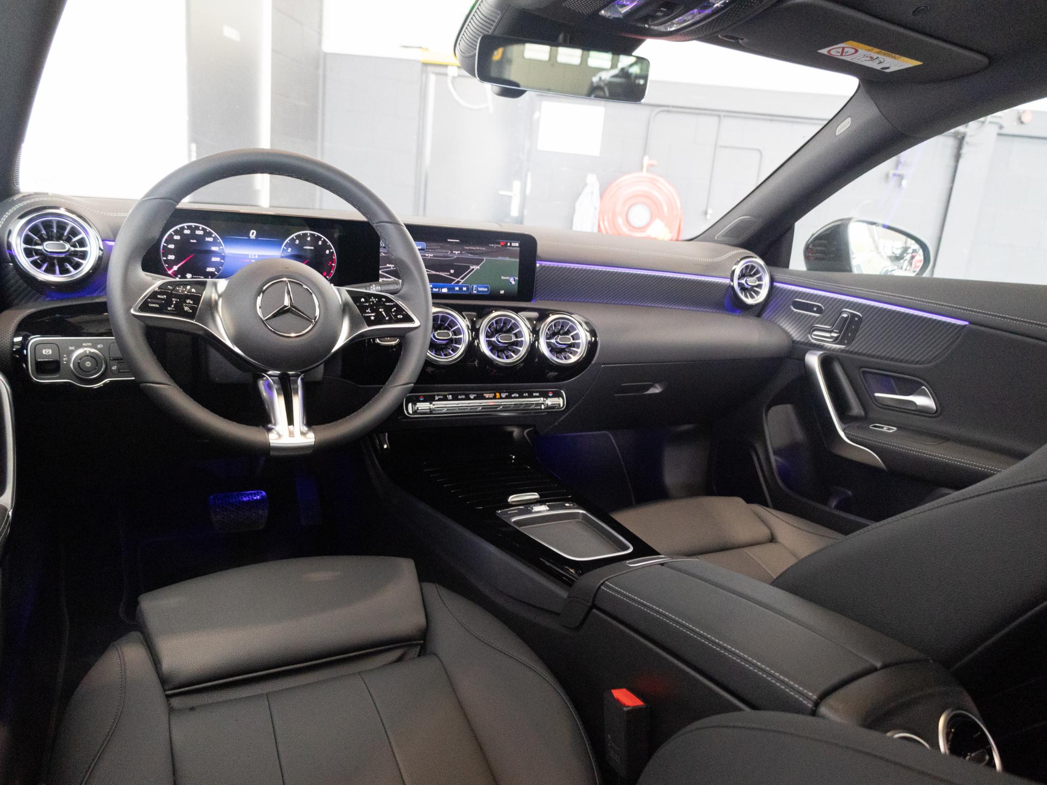 Mercedes-Benz CLA Shooting Brake 180 Luxury Line - Afbeelding 3