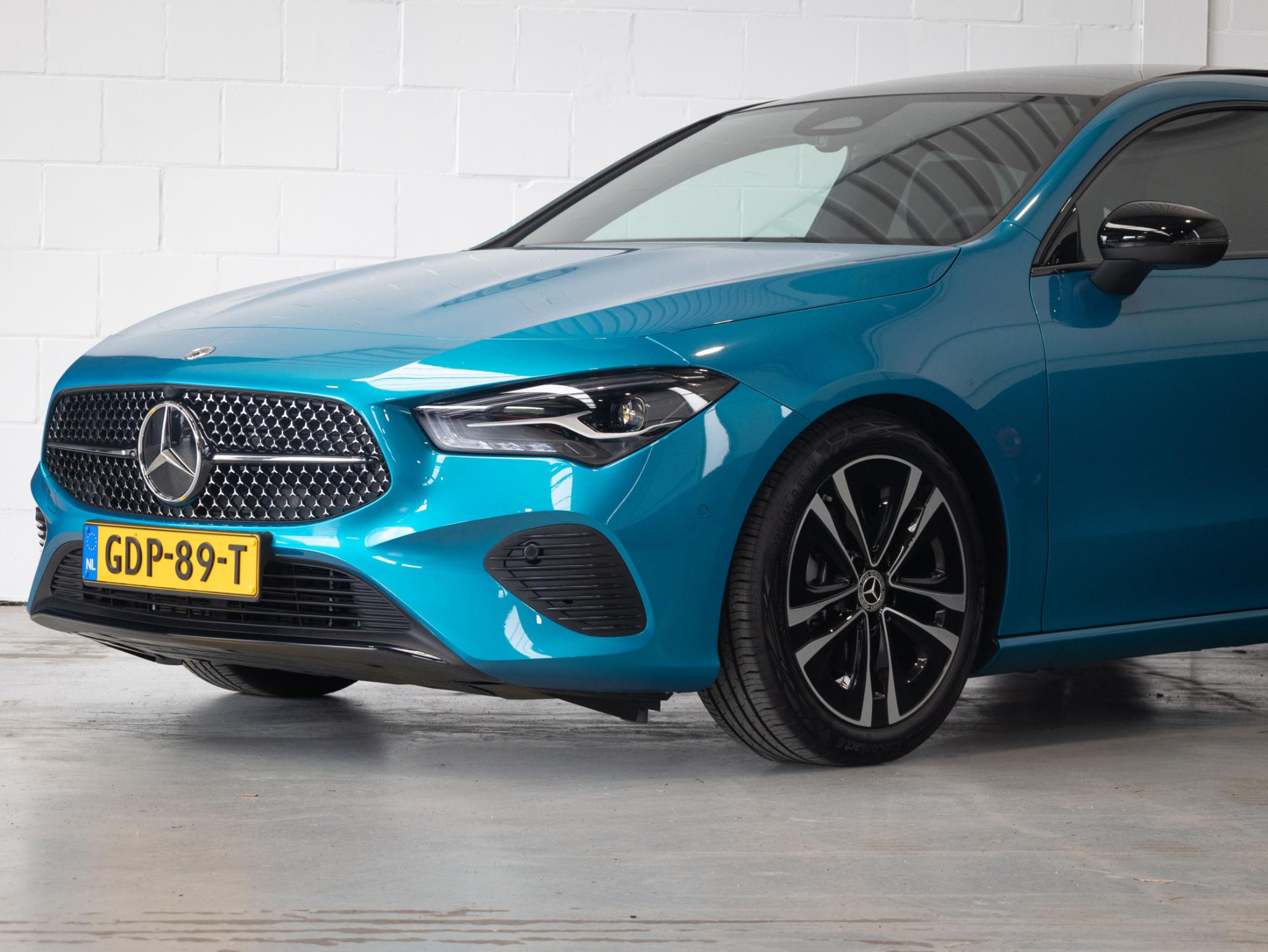 Mercedes-Benz CLA Shooting Brake 180 Luxury Line - Afbeelding 4