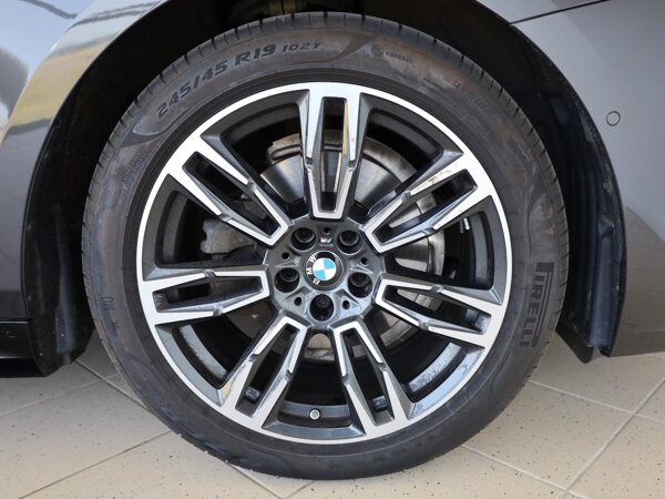 18 inch lichtmetalen wielen Y-spaak (styling 932) in Grau