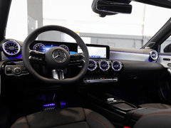 Mercedes-Benz A-Klasse Limousine 180 Star Edition AMG Line PLUS - Afbeelding 3