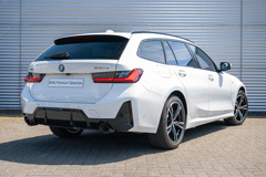 BMW 3 Serie Touring 330e High Executive M Sport Automaat - Afbeelding 2