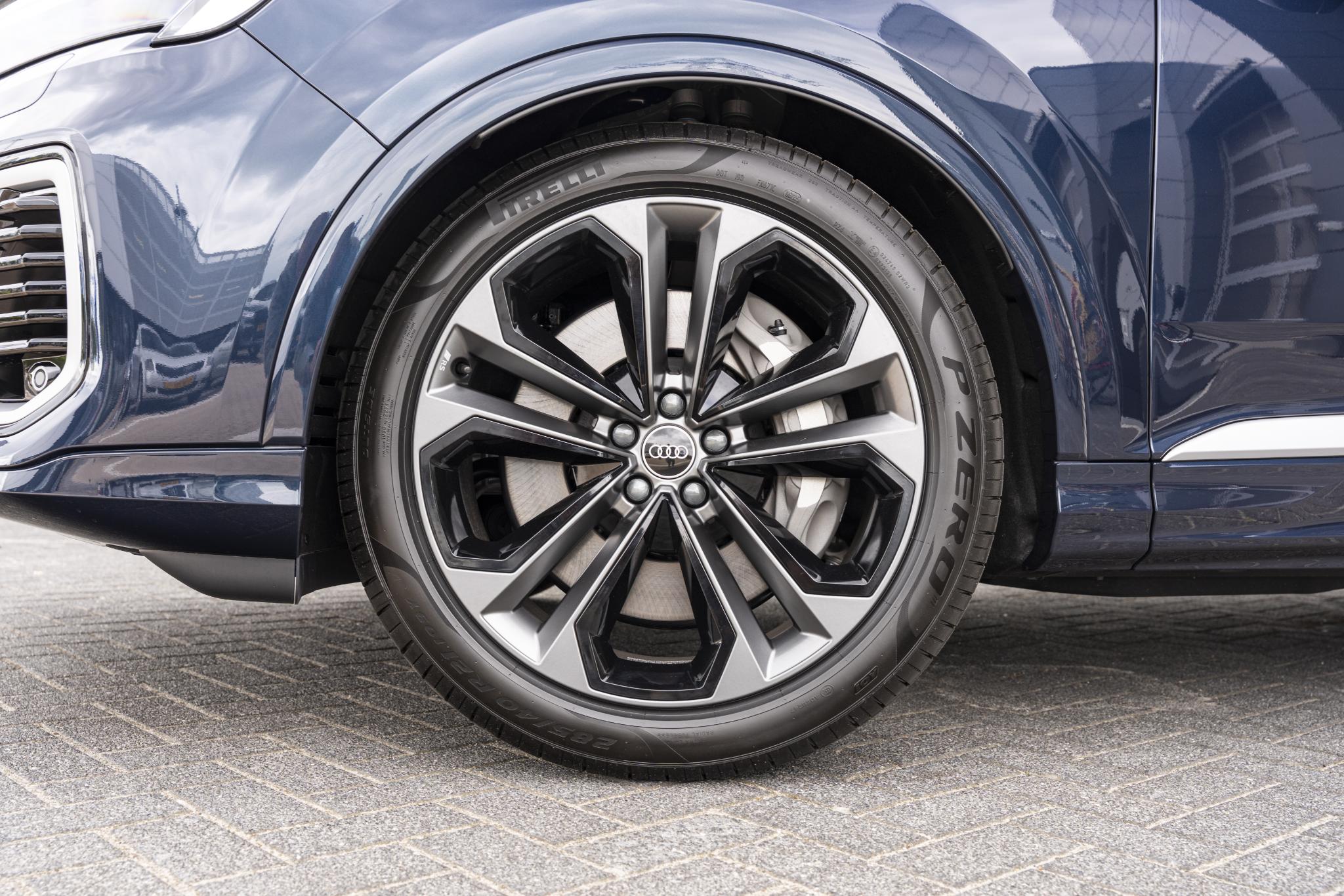 Audi Q7 Pro Line Advanced 55 TFSI e 290 kW / 394 PK SUV 8  - Afbeelding 3