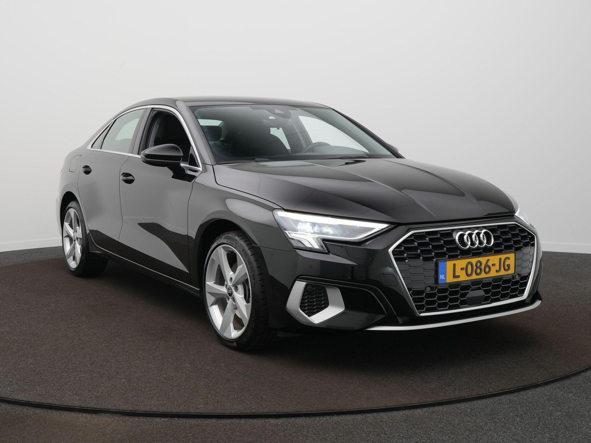 Audi A3 Limousine 30 TFSI Business edition - Afbeelding 3