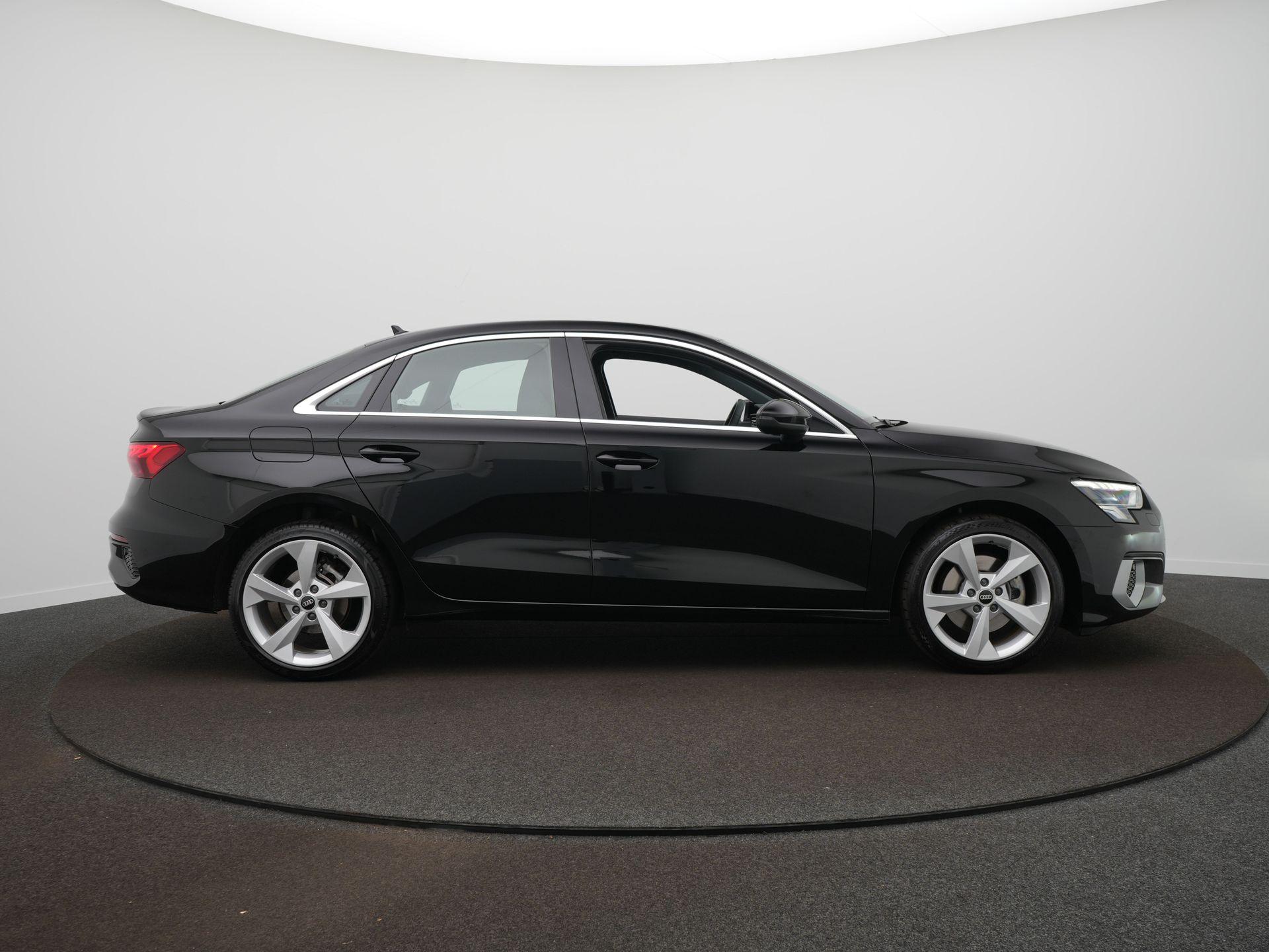 Audi A3 Limousine 30 TFSI Business edition - Afbeelding 4