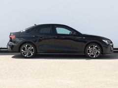 Audi A3 Limousine S edition 30 TFSI 116 PK Limousine - Afbeelding 2