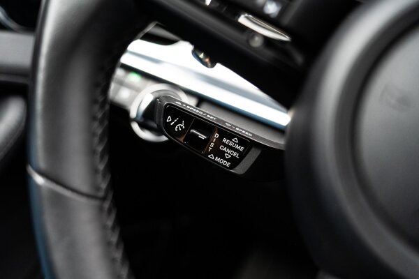 cruise control adaptief met Stop&Go en stuurhulp
