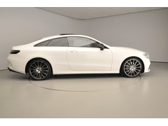 Mercedes-Benz E-Klasse Coupé 200 AMG Line - Afbeelding 4