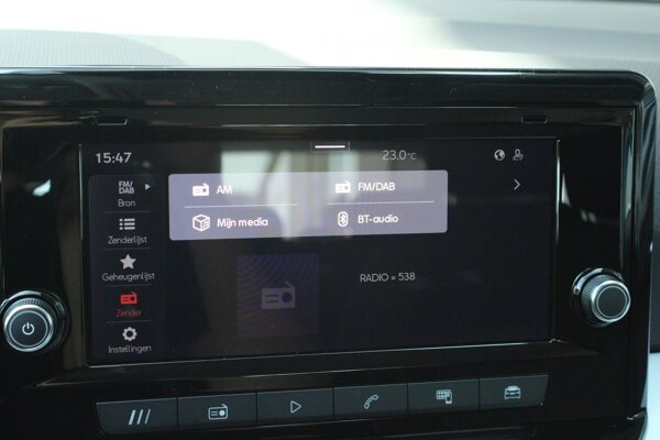 Apple Carplay/Android Auto