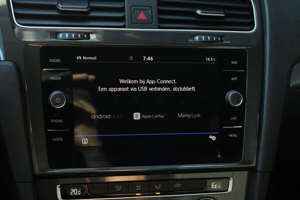 Apple Carplay & Android Auto