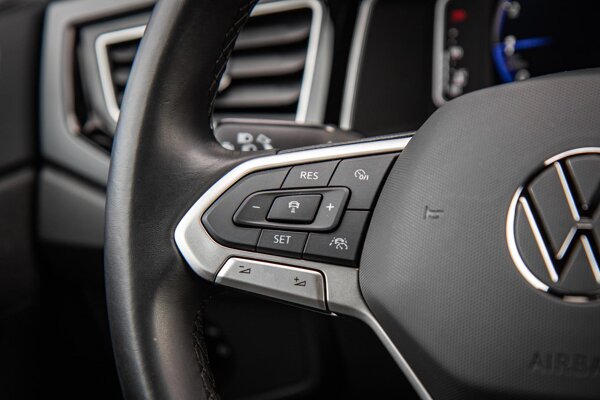 cruise control adaptief met Stop&Go en stuurhulp