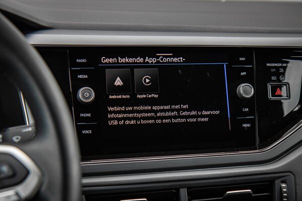 Apple Carplay/Android Auto