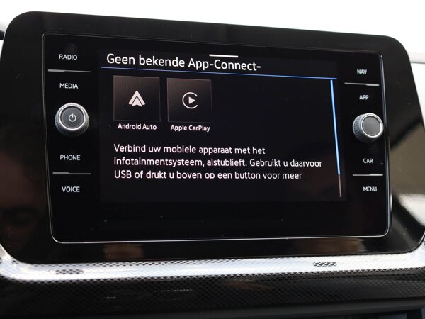 Apple Carplay/Android Auto