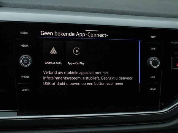 Apple Carplay/Android Auto