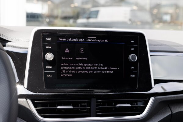 Apple Carplay/Android Auto