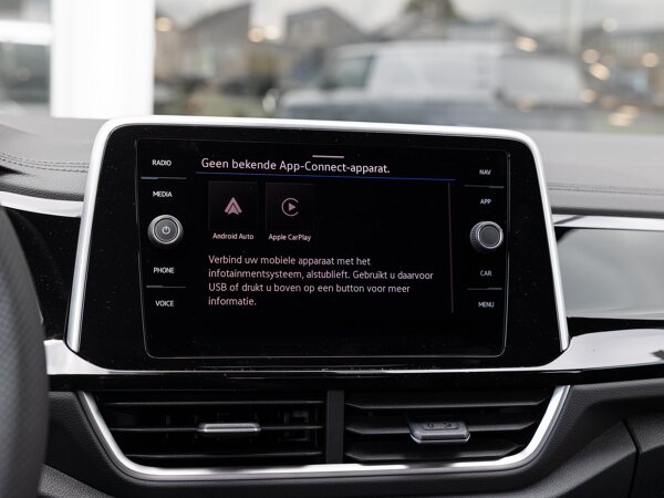Apple Carplay/Android Auto