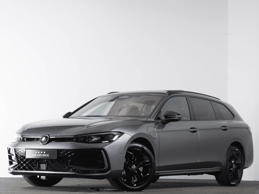 Volkswagen Passat Variant R-Line 1.5 eHybrid 272 pk Automaat - Afbeelding 1