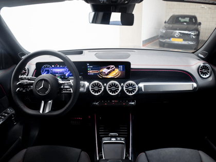 Mercedes-Benz EQB 250+ AMG Line 7p. 71 kWh - Afbeelding 3