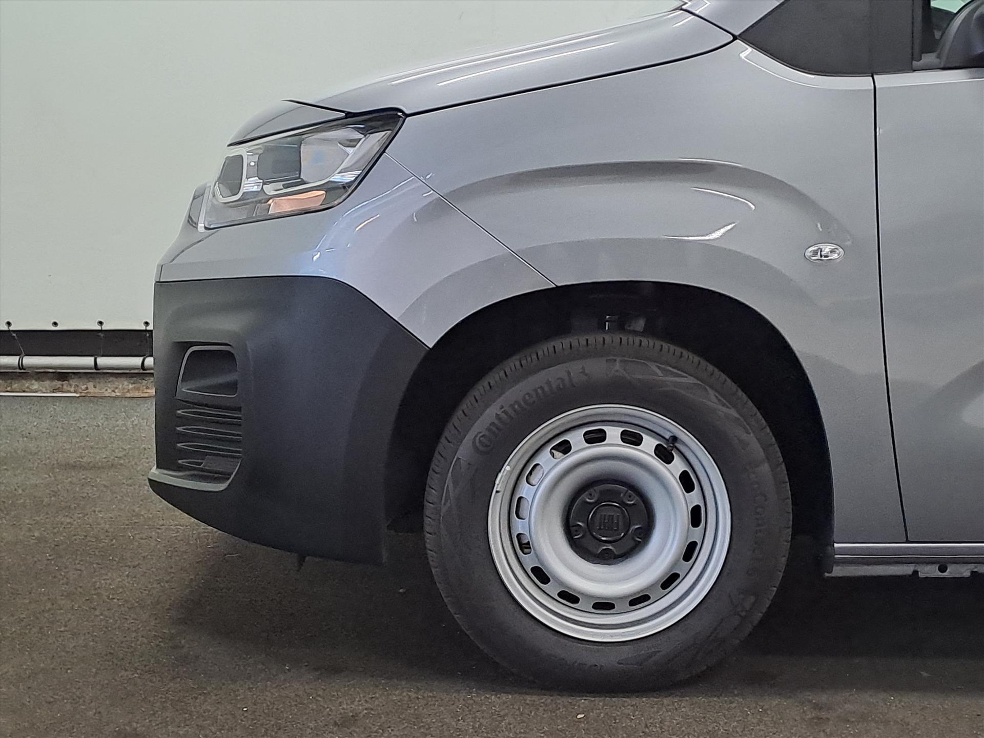 Fiat Doblò Cargo 1.5 BlueHDI 100PK L1H1 CARPLAY AIRCO PDC TEL BETIMMERING NAP - Afbeelding 4