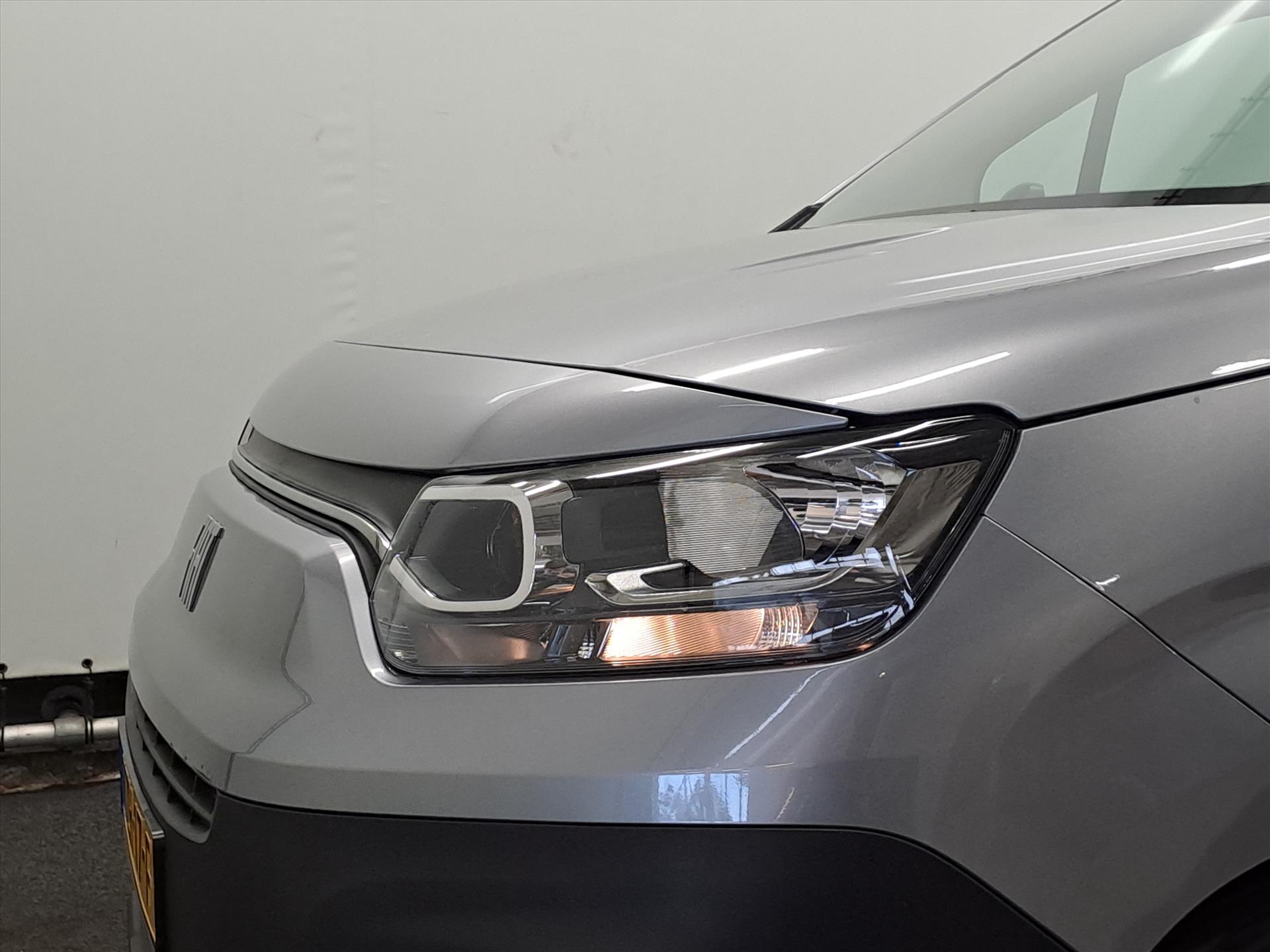 Fiat Doblò Cargo 1.5 BlueHDI 100PK L1H1 CARPLAY AIRCO PDC TEL BETIMMERING NAP - Afbeelding 5