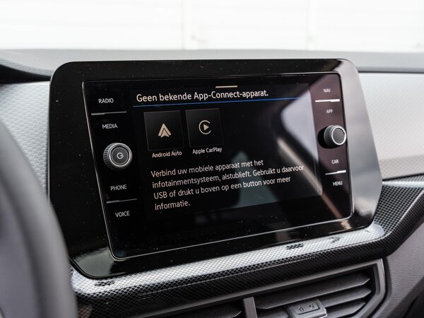 Apple Carplay/Android Auto