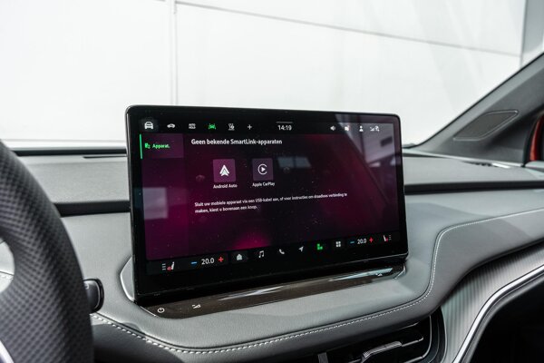 Apple Carplay/Android Auto