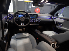 Mercedes-Benz A-Klasse Hatchback 250 e Star Edition AMG Line - Afbeelding 3