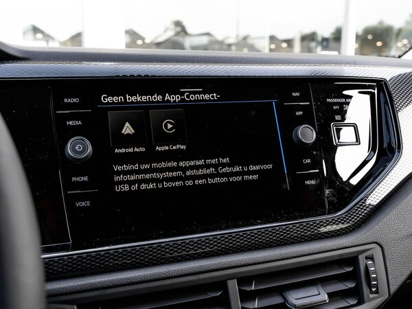 Apple Carplay/Android Auto