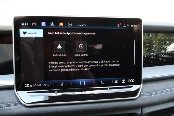 Apple Carplay/Android Auto