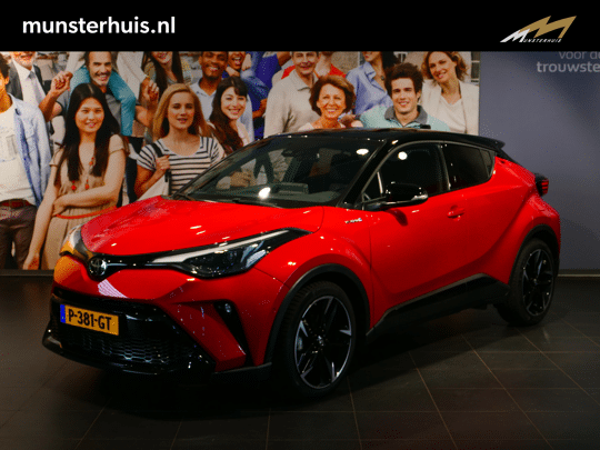 Toyota C-HR 2.0 Hybrid GR-Sport *1e eigenaar!* *Parkeerassistent* Toyota C-HR 2.0 Hybrid GR-Sport *1e eigenaar!* *Parkeerassistent*