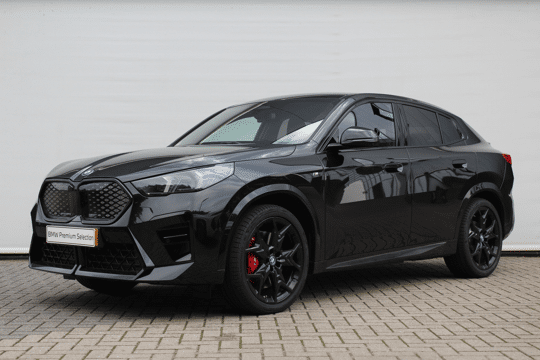 BMW iX2 eDrive20 High Executive M Sport