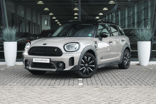 MINI Countryman Cooper SE ALL4 Classic Automaat MINI Countryman Cooper SE ALL4 Classic Automaat