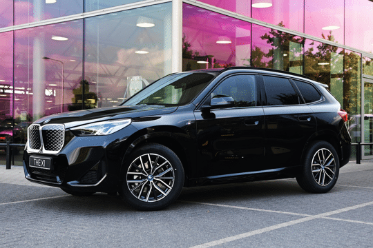 BMW iX1 eDrive20 M Sport