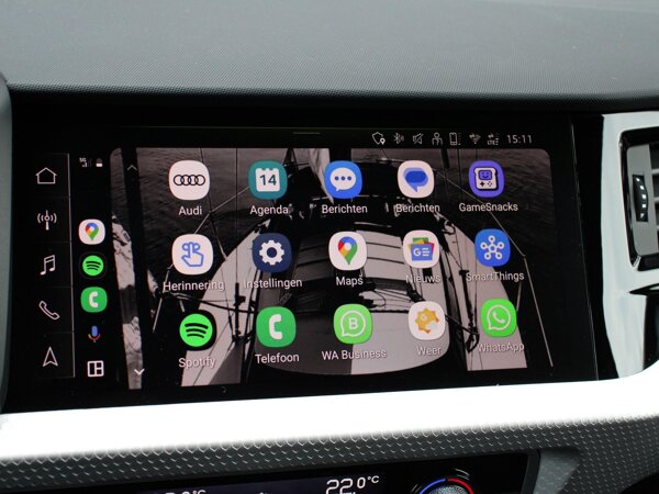 Apple Carplay/Android Auto