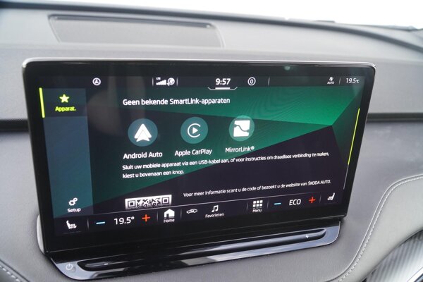 Apple Carplay/Android Auto