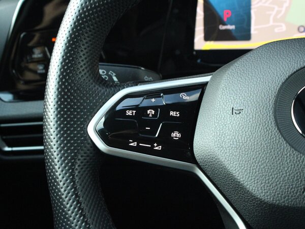 cruise control adaptief met Stop&Go en stuurhulp