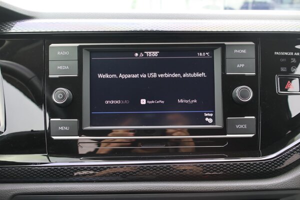 Apple Carplay/Android Auto