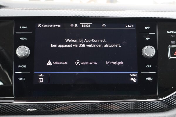 Apple Carplay/Android Auto